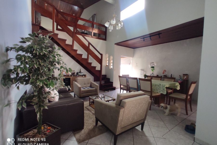 WhatsApp Image 2022-11-18 at 10.59.57 (1)